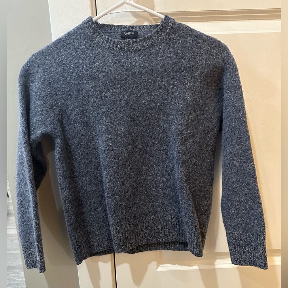 J. Crew 100% lambs wool sweater! 💙